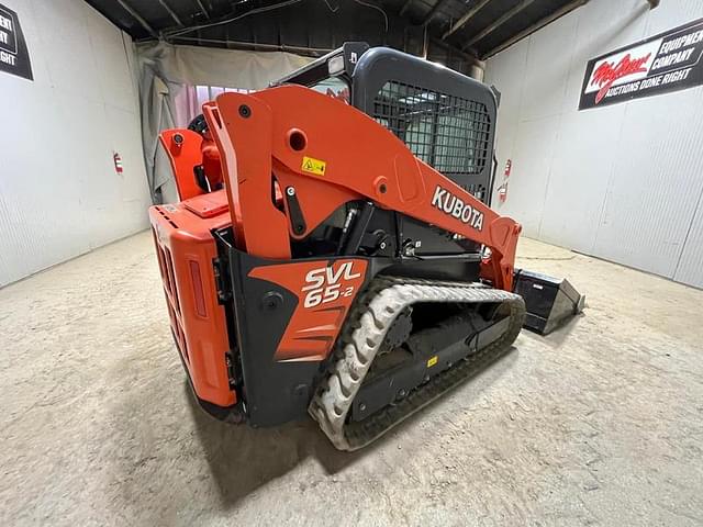 Image of Kubota SVL65-2 equipment image 4