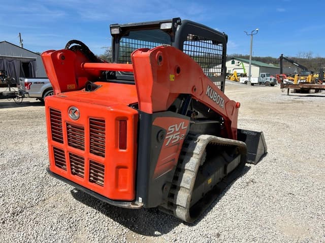 Image of Kubota SVL75-2 equipment image 3