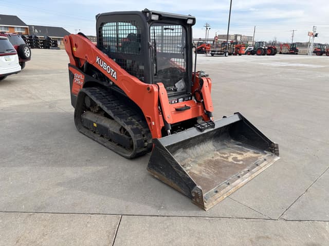 Image of Kubota SVL75-2 equipment image 3