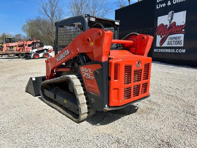 Image of Kubota SVL75-2 equipment image 1