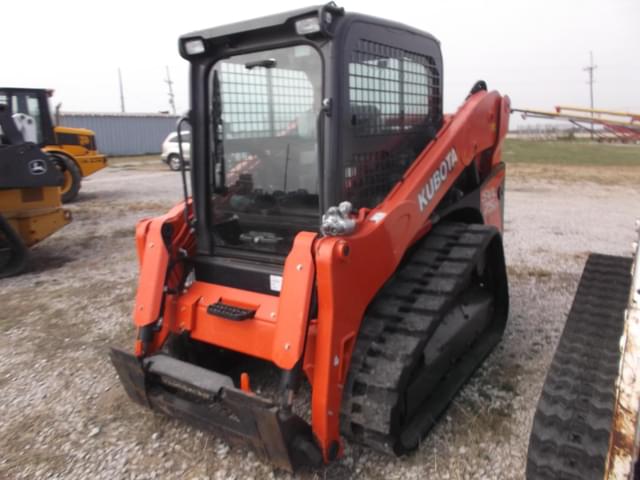 Image of Kubota SVL75-2 equipment image 3