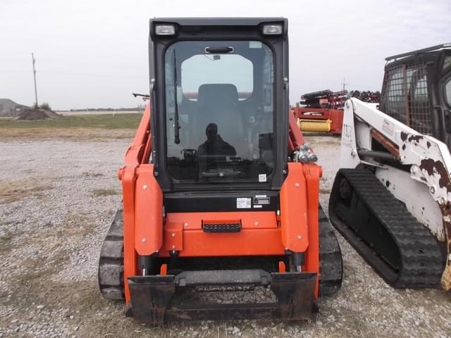Image of Kubota SVL75-2 equipment image 2
