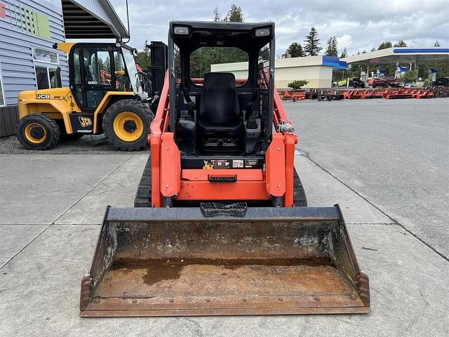 Image of Kubota SVL75-2 equipment image 2