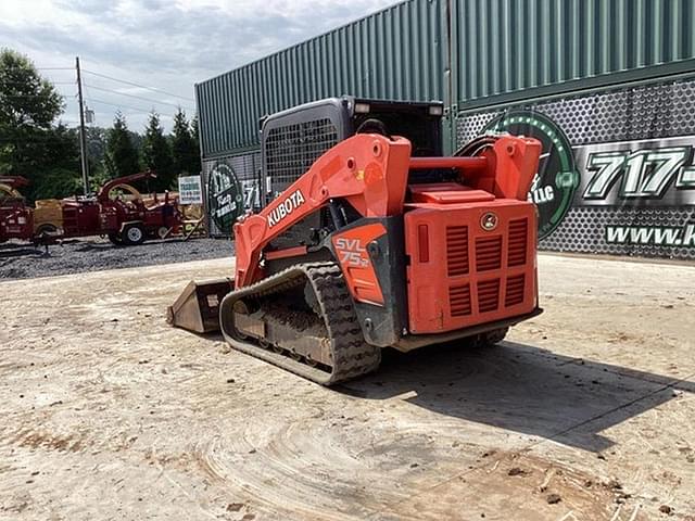 Image of Kubota SVL75-2 equipment image 2