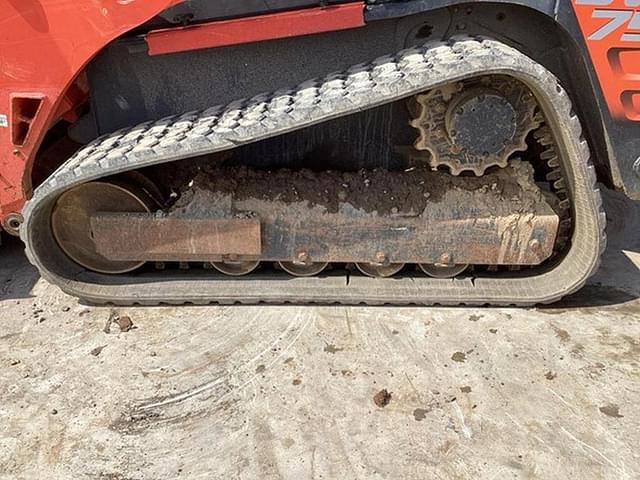 Image of Kubota SVL75-2 equipment image 1