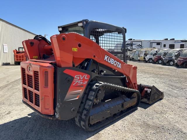 Image of Kubota SVL75-2 equipment image 2