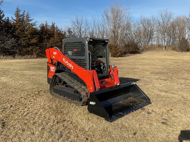 Image of Kubota SVL75-2 equipment image 1