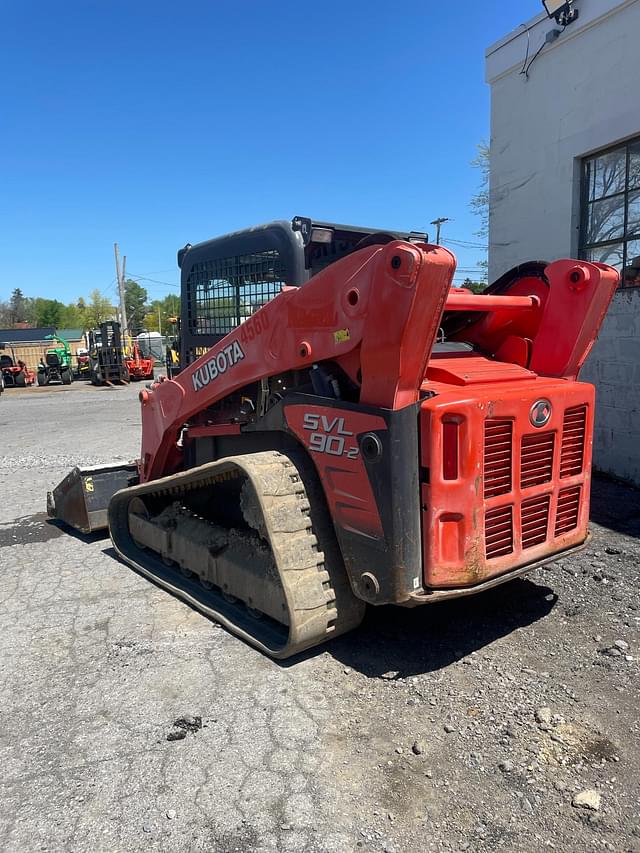 Image of Kubota SVL90-2 equipment image 3