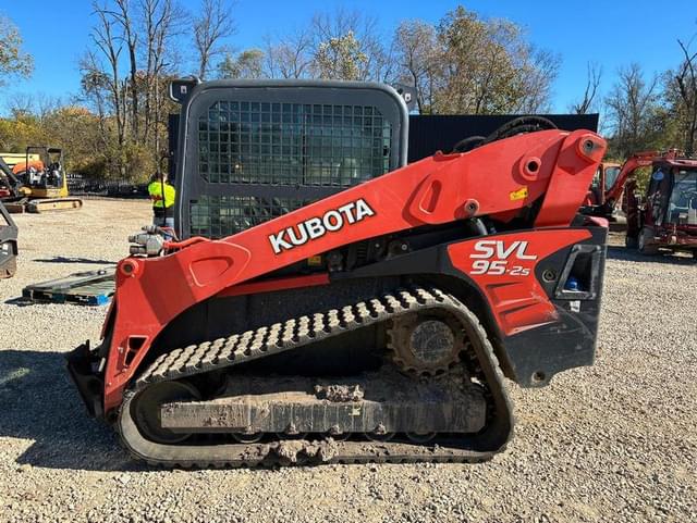 Image of Kubota SVL95-2S equipment image 1