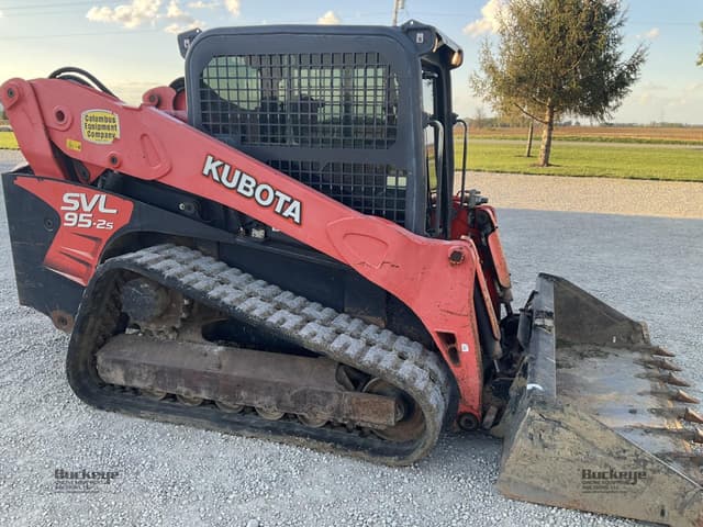 Image of Kubota SVL95-2S equipment image 3