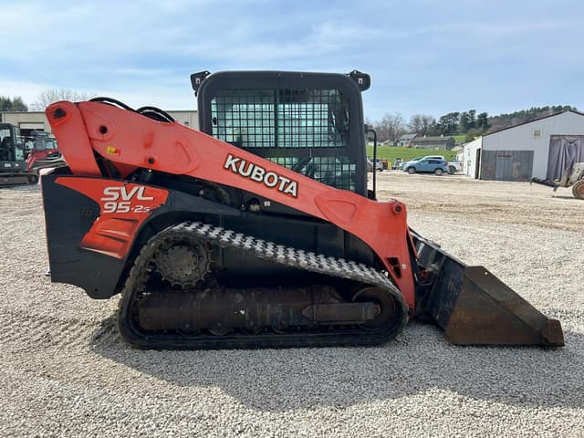 Image of Kubota SVL95-2S equipment image 4