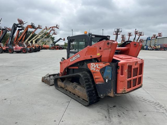 Image of Kubota SVL95-2S equipment image 3