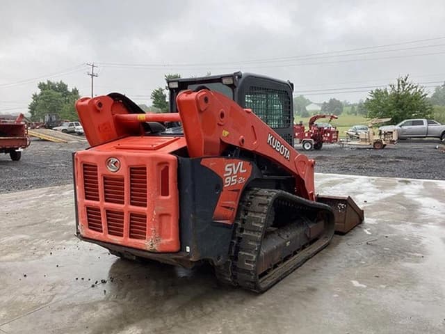 Image of Kubota SVL95-2S equipment image 4