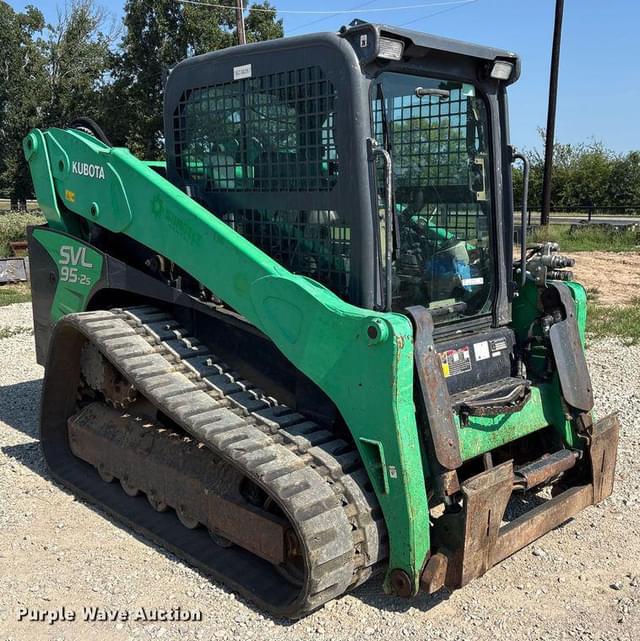Image of Kubota SVL95-2S equipment image 2