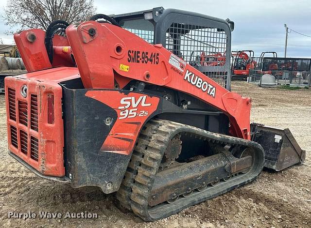 Image of Kubota SVL95-2S equipment image 4