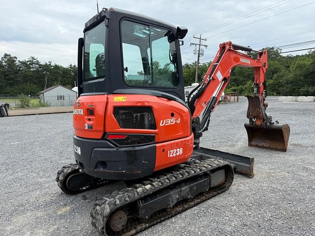 Image of Kubota U35-4 equipment image 2