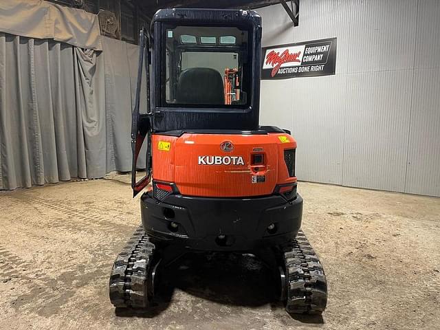 Image of Kubota U35-4 equipment image 3