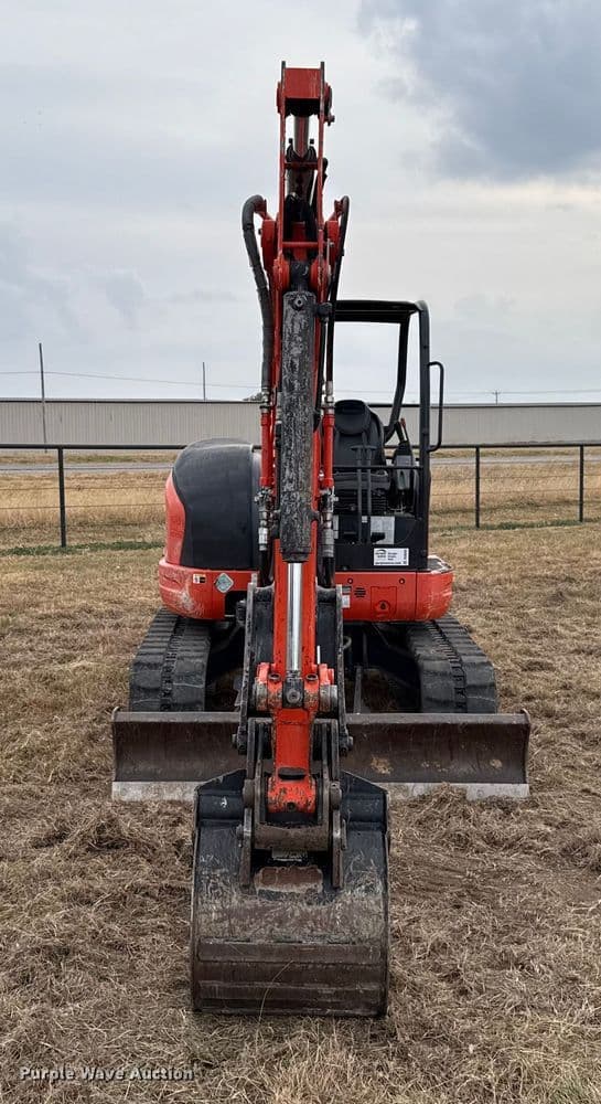 Image of Kubota U55-4 equipment image 1