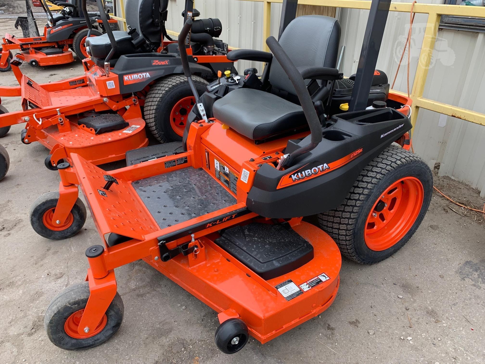 Main image Kubota Z125E