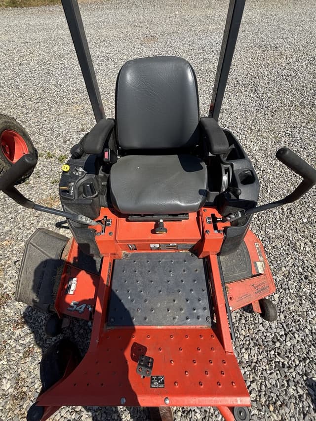 Image of Kubota Z125S equipment image 4