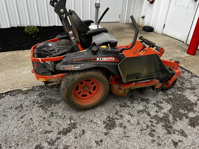 Image of Kubota Z421KW equipment image 4