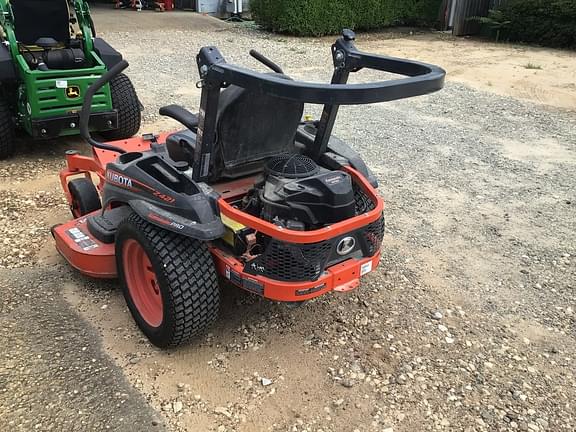 Image of Kubota Z421KW equipment image 4