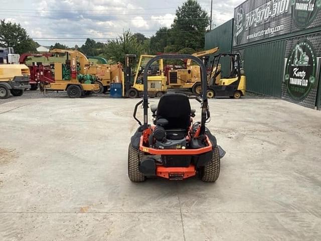 Image of Kubota Z724X equipment image 3