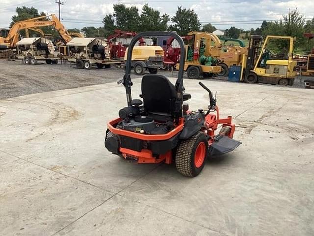 Image of Kubota Z724X equipment image 4
