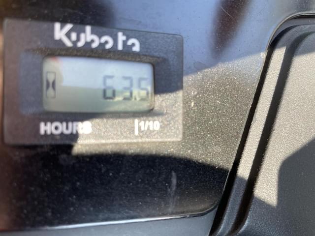 Image of Kubota Z726X equipment image 4