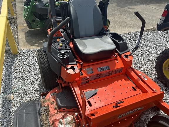 Image of Kubota Z726X equipment image 4