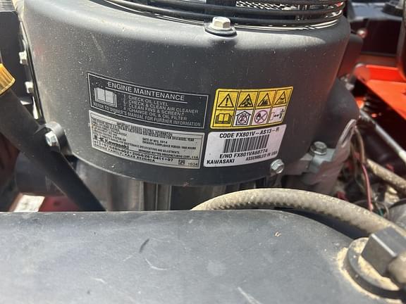 Image of Kubota Z726X equipment image 2