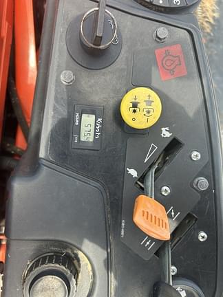 Image of Kubota Z726X equipment image 3