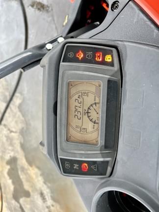 Image of Kubota ZD1211 equipment image 4