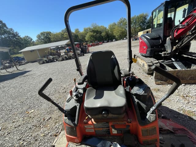Image of Kubota ZD1211 equipment image 3