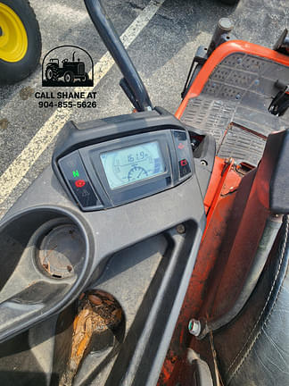 Image of Kubota ZD1211-60 equipment image 3