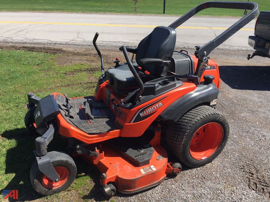 Image of Kubota ZD1211 Primary image