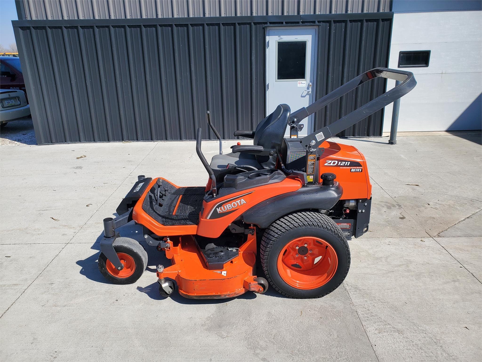 Main image Kubota ZD1211
