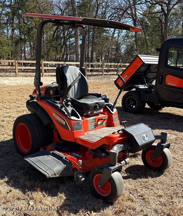 Image of Kubota ZD1211 equipment image 2