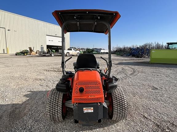 Image of Kubota ZD1211L equipment image 2