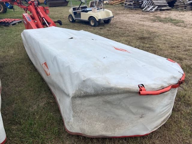 Image of Kuhn GMD310HD equipment image 3