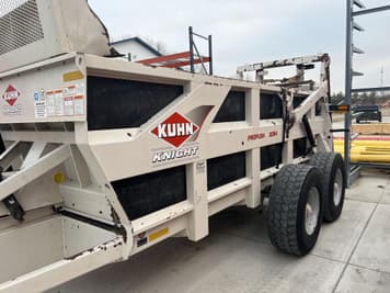 Main image Kuhn Knight 2054VB