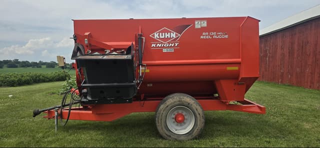 Image of Kuhn Knight RA136 equipment image 1