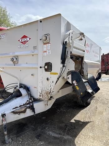 2019 Kuhn Knight RC250 Equipment Image0