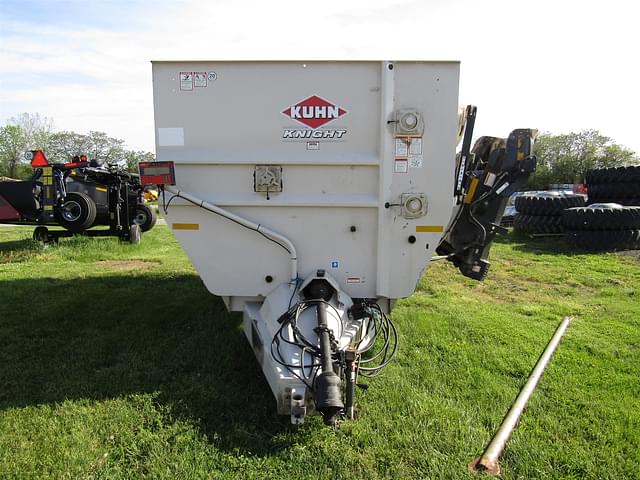 Image of Kuhn Knight RC250 equipment image 2