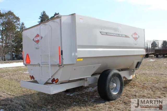 Image of Kuhn Knight RC250 equipment image 2