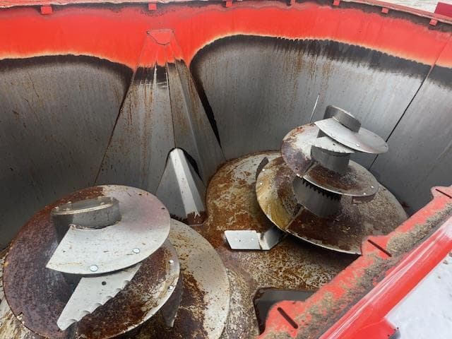 Image of Kuhn Knight VT 168 GII equipment image 4