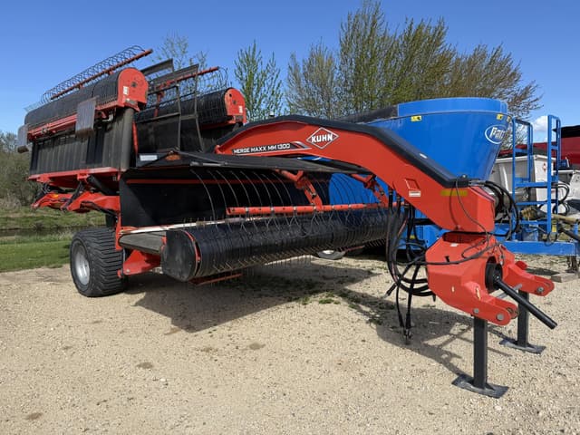 Image of Kuhn Merge-Maxx MM1300 equipment image 1