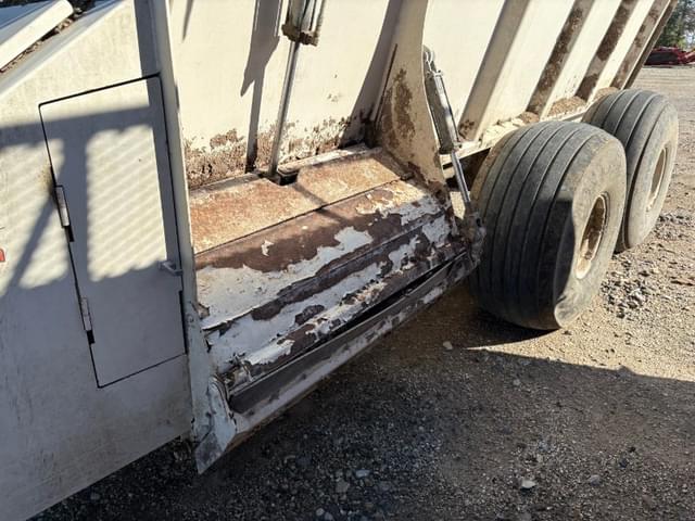 Image of Kuhn Knight SLC132 equipment image 4