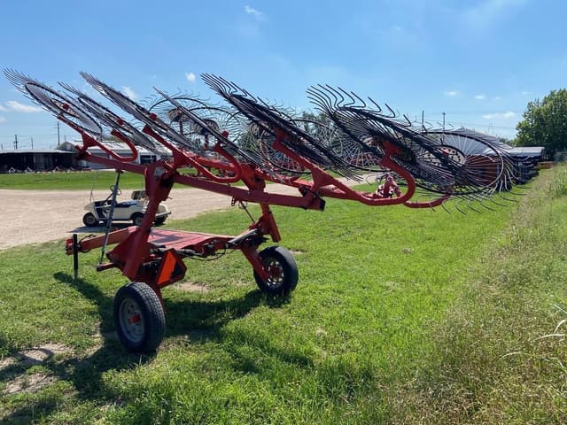 Image of Kuhn SR112 equipment image 1