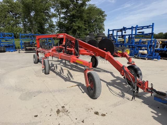 Image of Kuhn SR600 GII equipment image 1